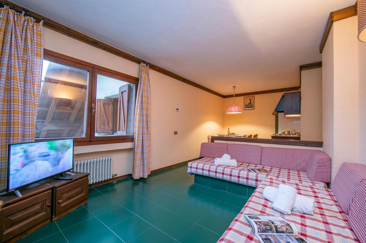 Grange Hike & Ski Sestriere Apartments Exteriör bild