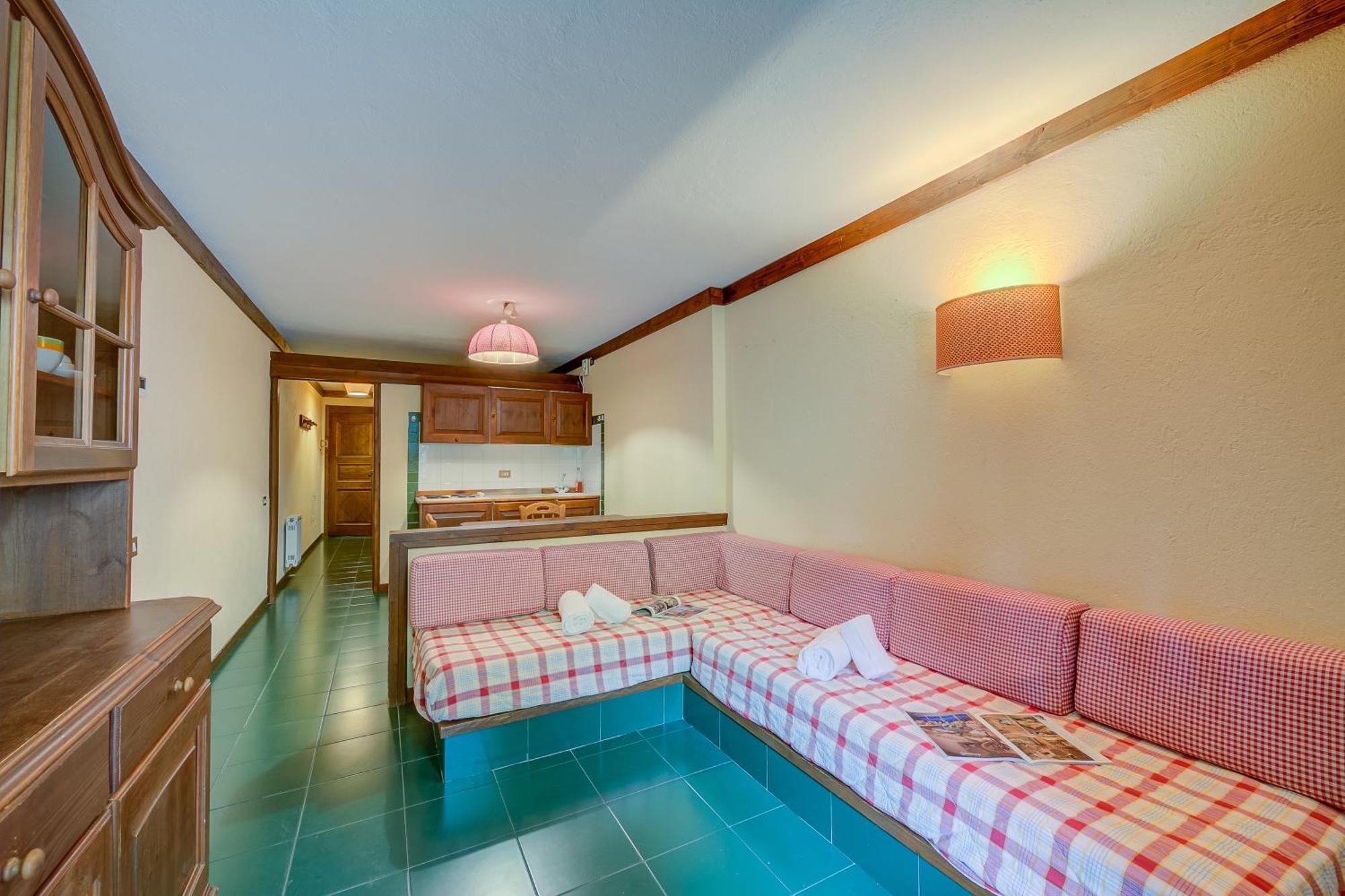 Grange Hike & Ski Sestriere Apartments Rum bild